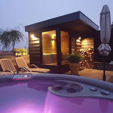 Wellness Lodge Ruigenhoek 13A - Sauna, Jacuzzi ! De Zilk Esterno foto